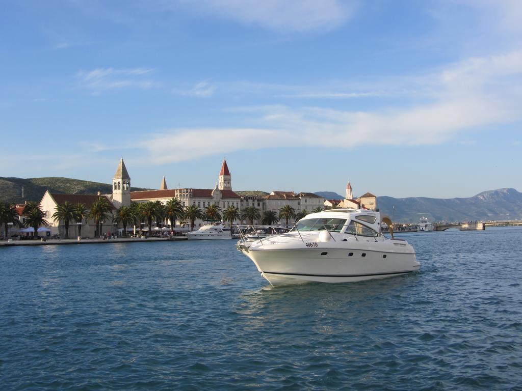 Apartments Sanja Trogir Exterior foto